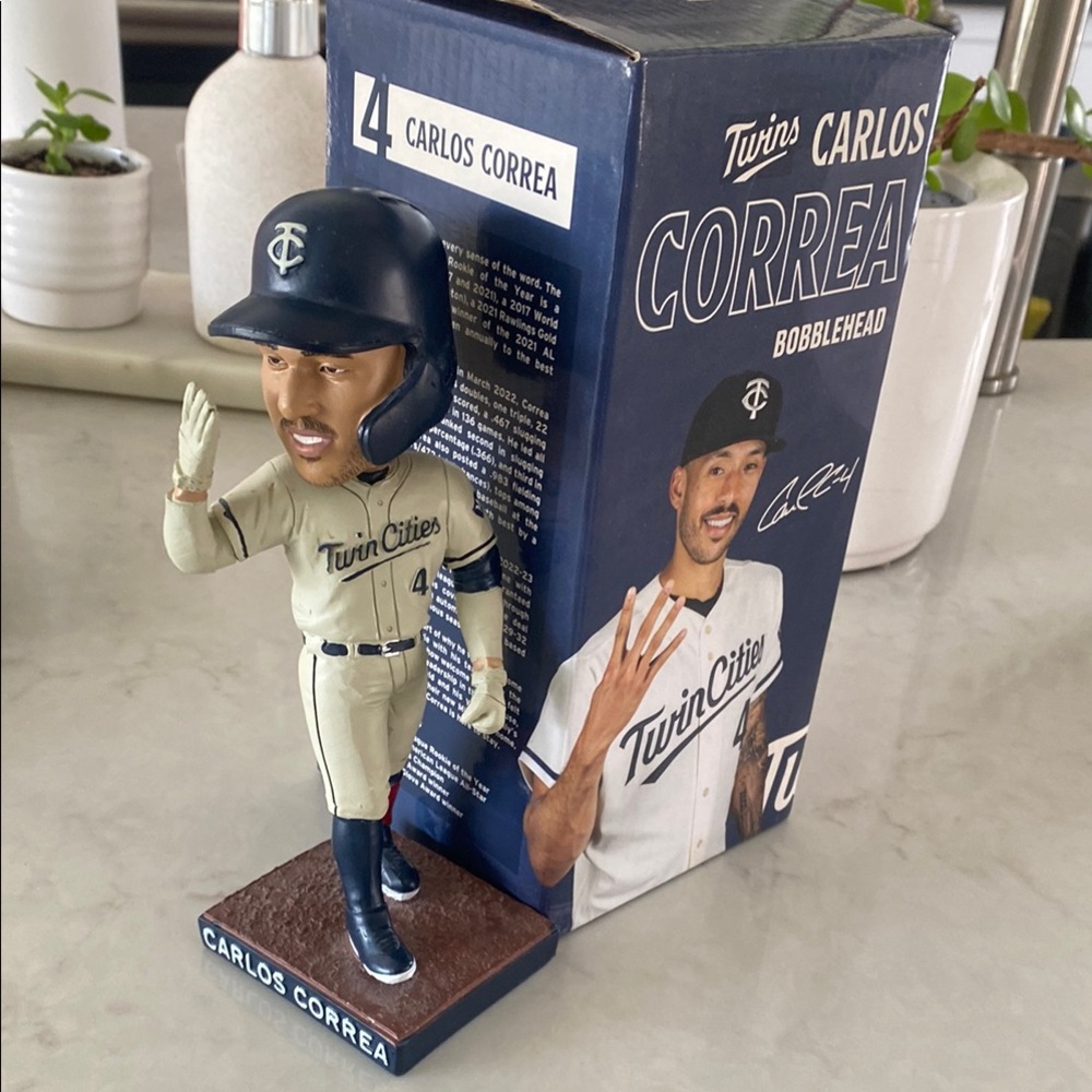 Carlos Correa Bobblehead “4”